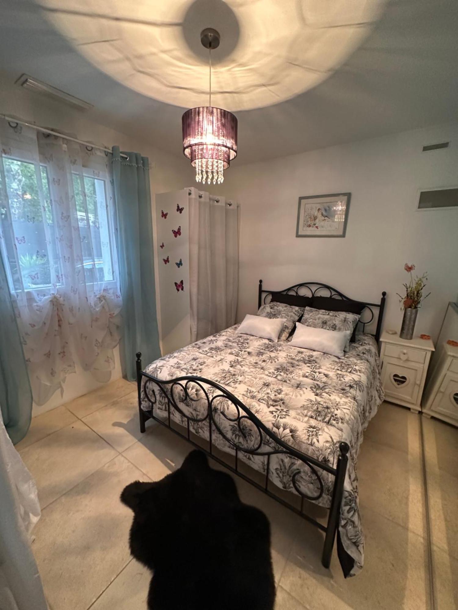 Villa Avec Piscine Privee Non Partagee Camps-la-Source 外观 照片