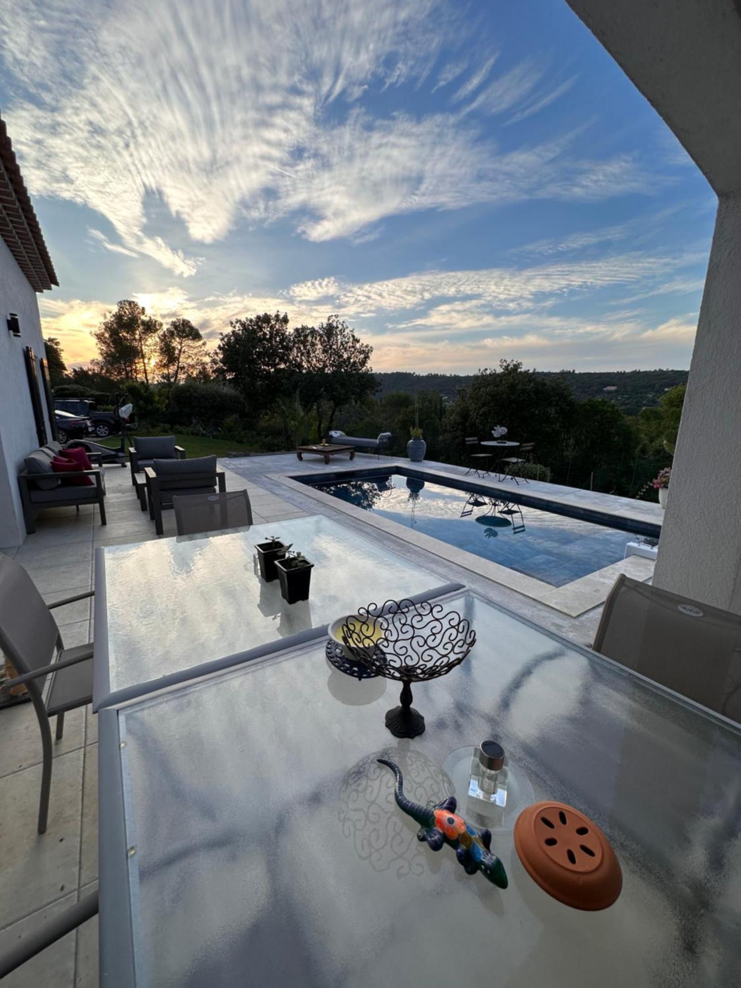 Villa Avec Piscine Privee Non Partagee Camps-la-Source 外观 照片